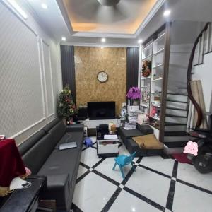 BÁN NHÀ TRẦN PHÚ – NHÀ ĐẸP – VÀO Ở NGAY